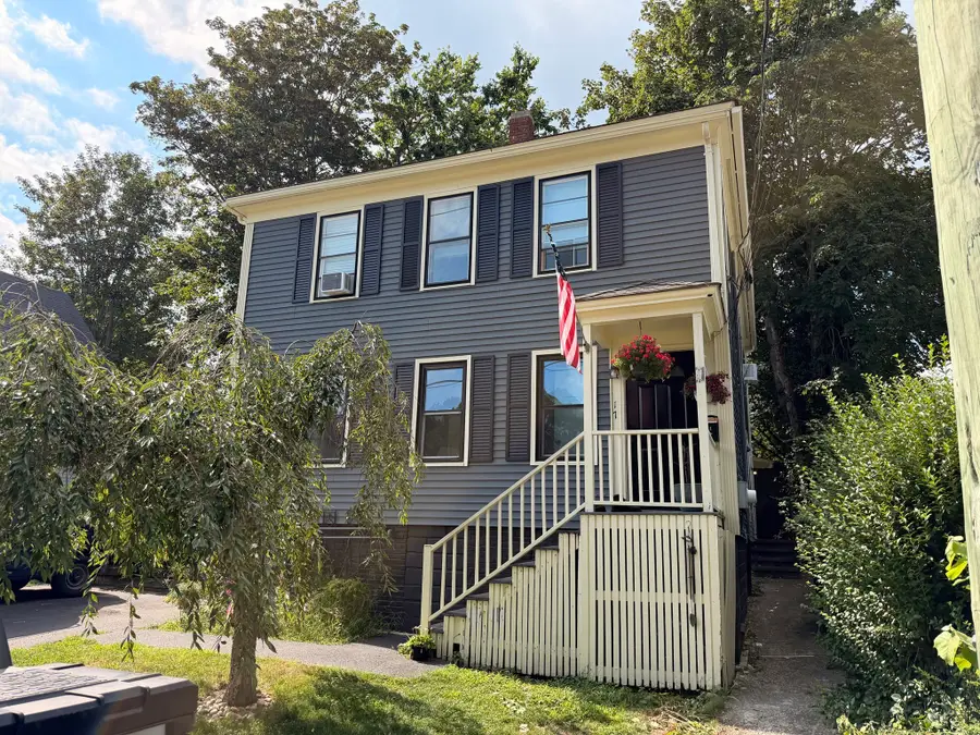 17 Davis St, Plymouth, MA 02360 - #3