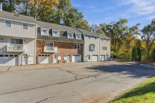 32 Frederick St #6, Dracut, MA 01826