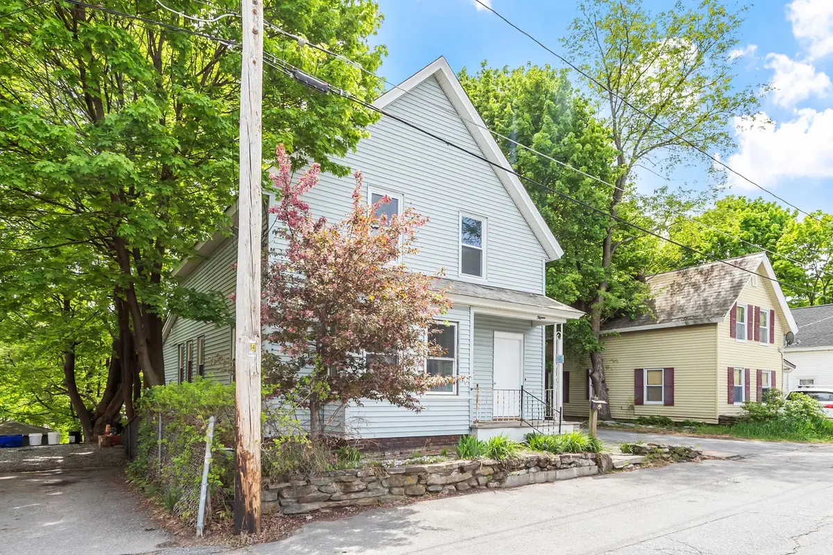 15 Redman Pl, Fitchburg, MA 01420 - #1