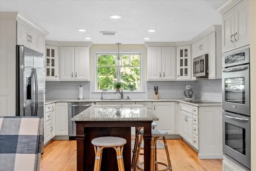 35 Myers Farm Rd, Hingham, MA 02043 - #2