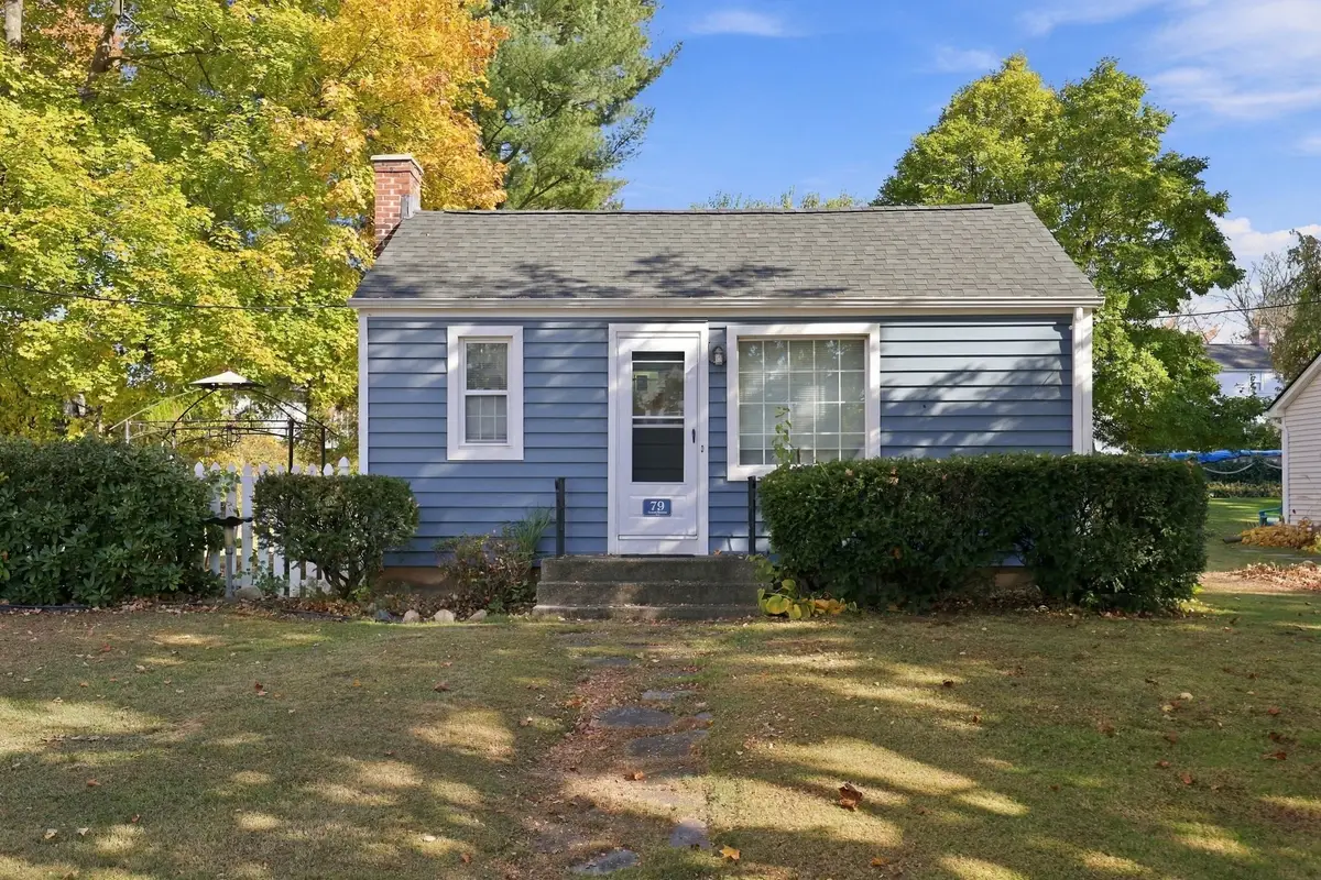 79 Almon Ave, West Springfield, MA 01089 - #1