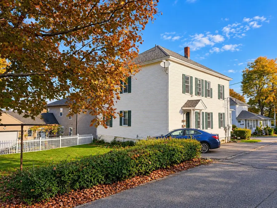 49 Front St, Clinton, MA 01510 - #2