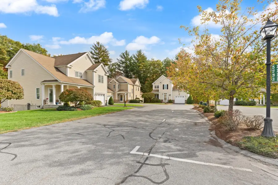 35 Daisy Ln #35, Raynham, MA 02767 - #2