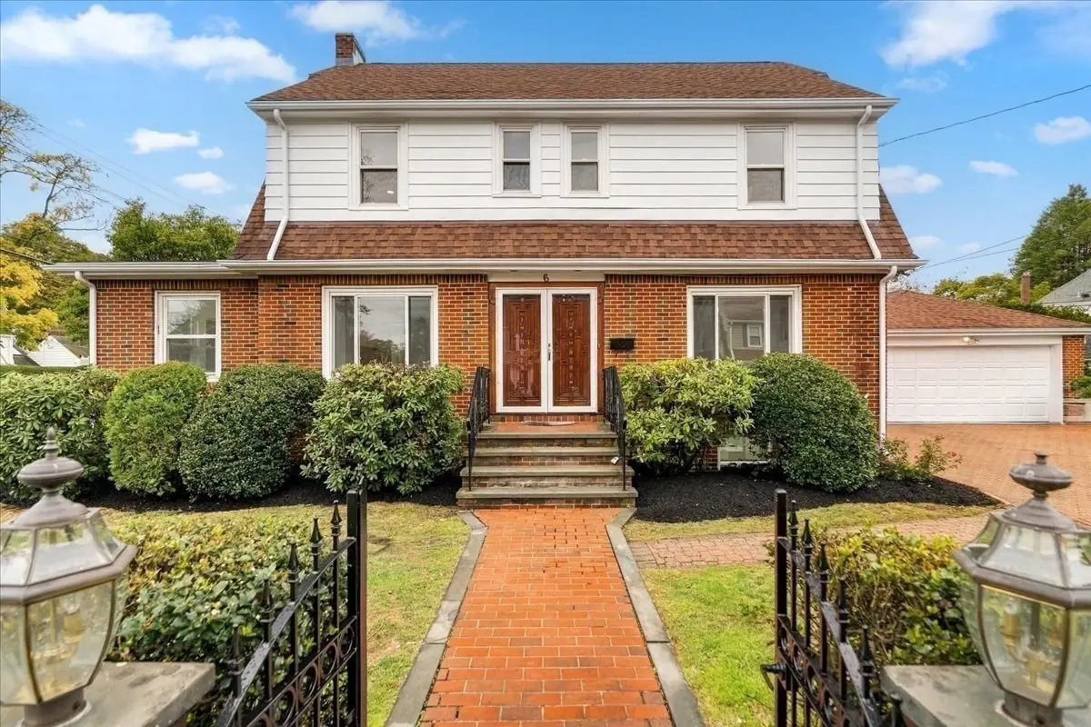 6 Burbank Rd, Medford, MA 02155 - #1