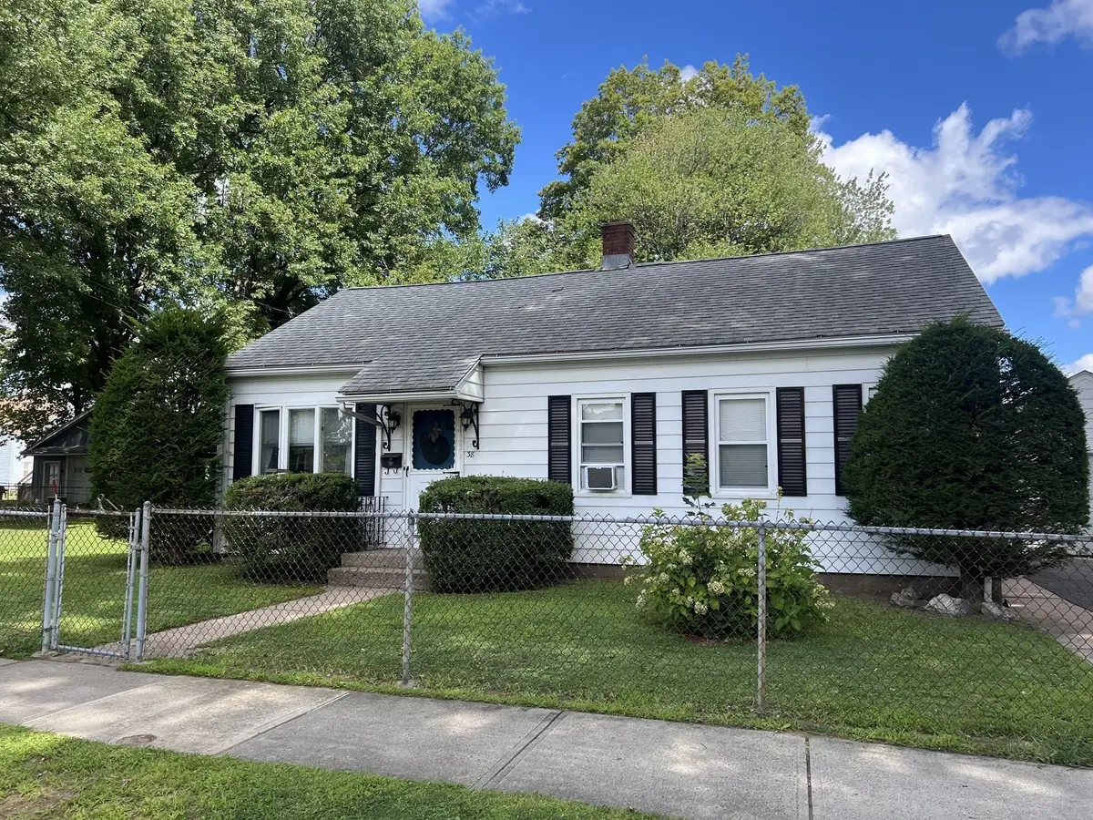 38 Saint Anthony St, Chicopee, MA 01013 - #1