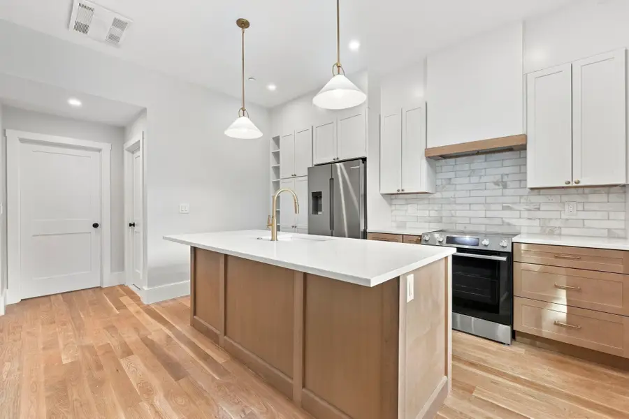 93 Moreland Street #2, Boston, MA 02119 - #3