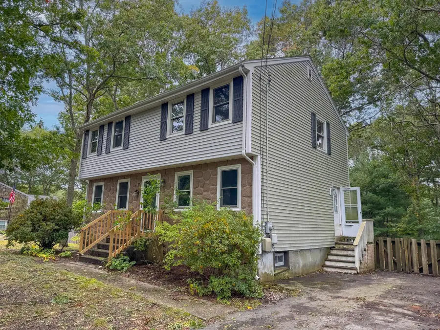 19 Montgomery Dr, Plymouth, MA 02360 - #2