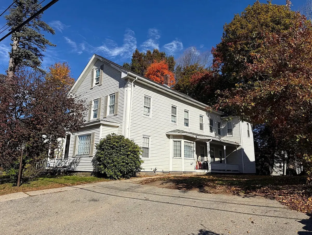 14 Prospect St, Webster, MA 01570 - #1