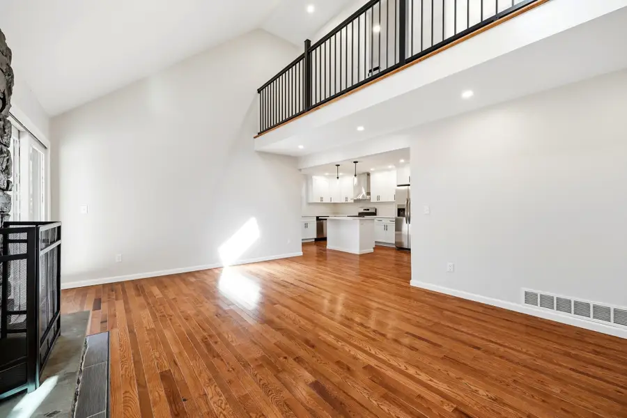 139 E Hill Rd, Brimfield, MA 01010 - #3
