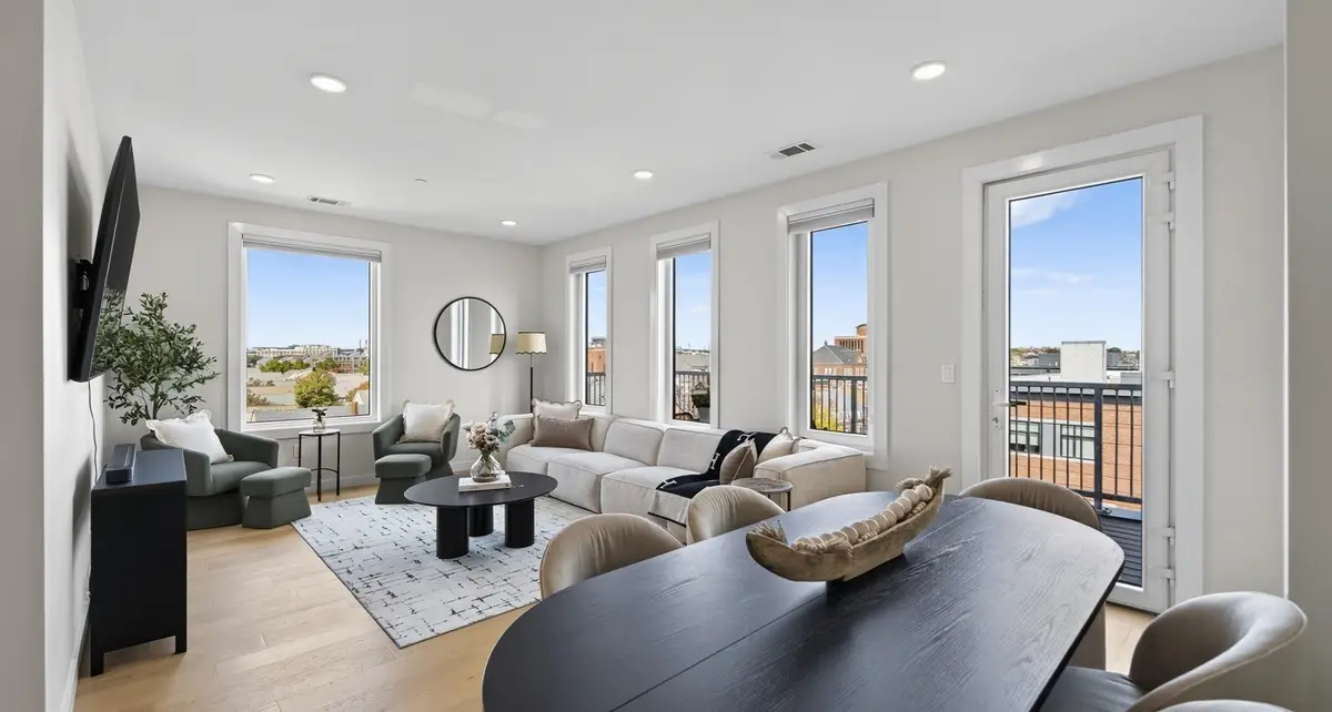 2-10 Maverick Sq #PH604, Boston, MA 02128 - #1