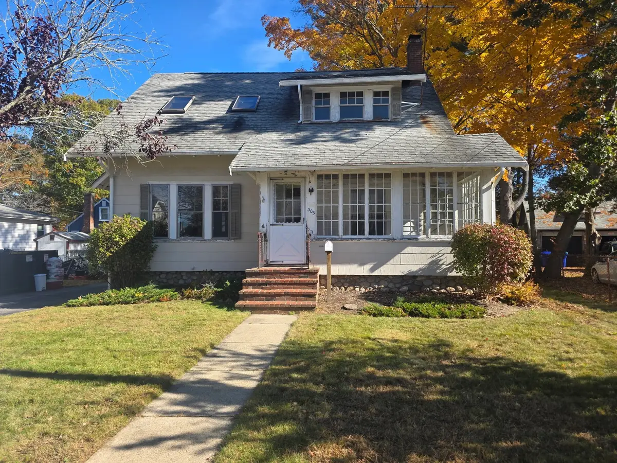 305 Liberty Street, Rockland, MA 02370 - #1