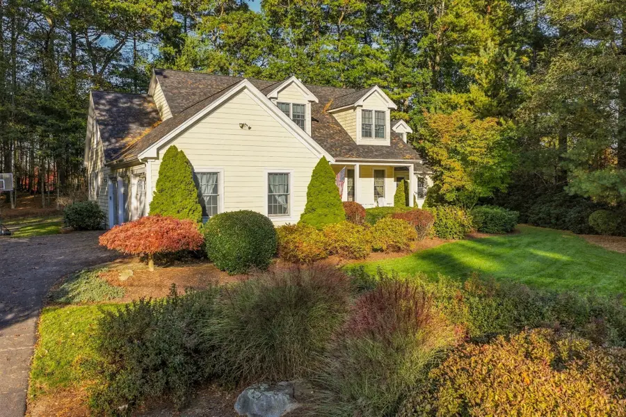 47 Katherine's Way, Raynham, MA 02767 - #3