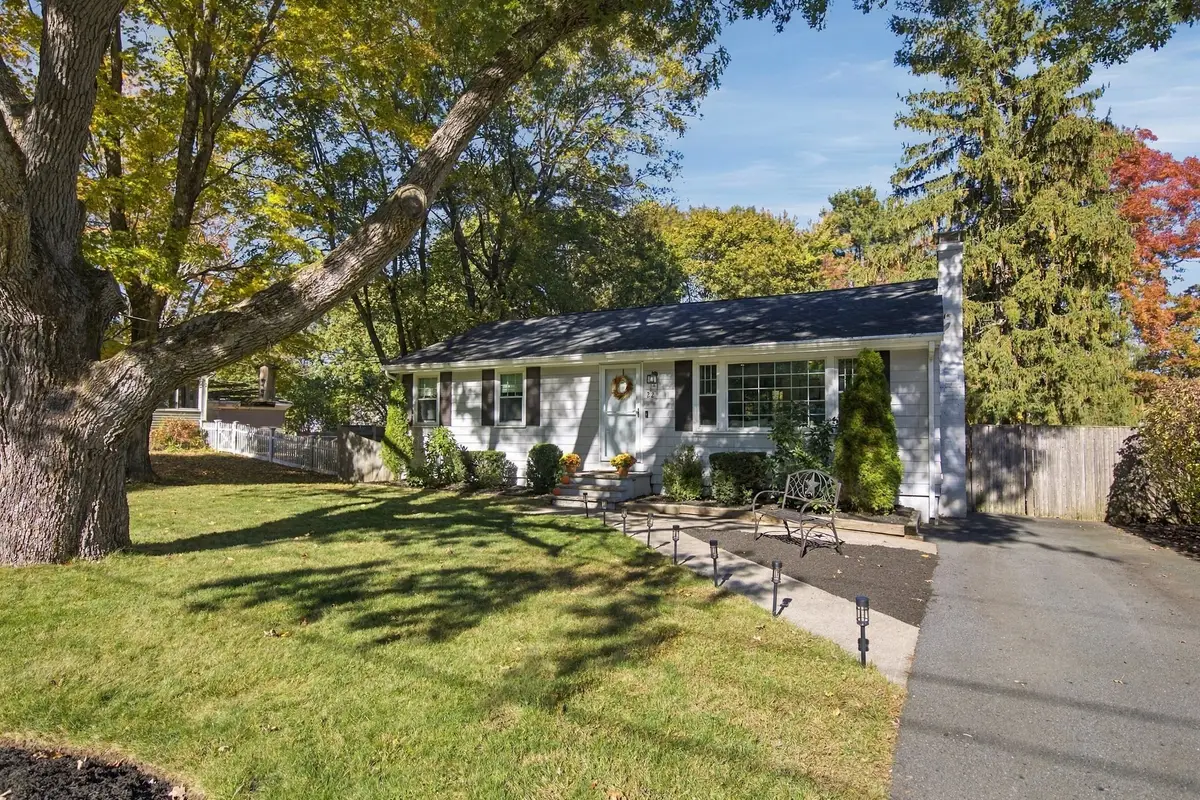 22 Morse St, East Walpole, MA 02032 - #1