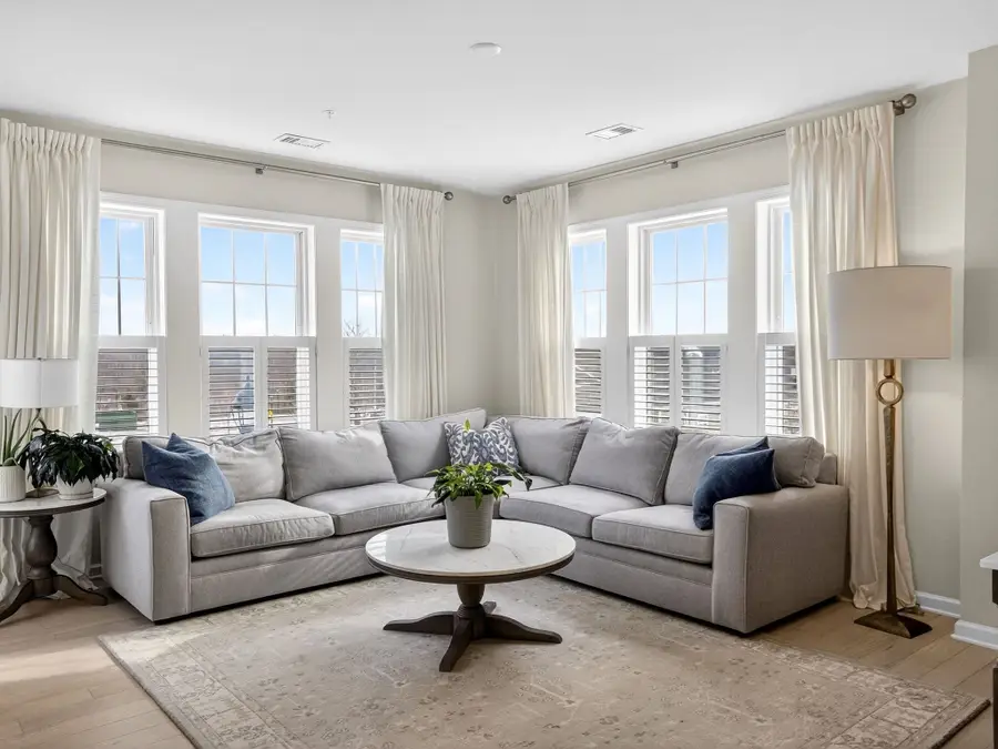 4206 Peters Farm Way #206, Westborough, MA 01581 - #2