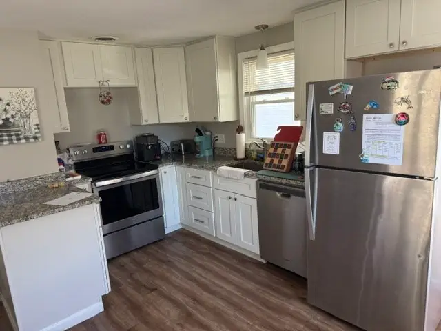 216 Fairview Avenue, Chicopee, MA 01013 - #3