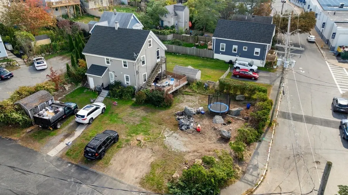 35-37 Sargent St, Gloucester, MA 01930 - #1
