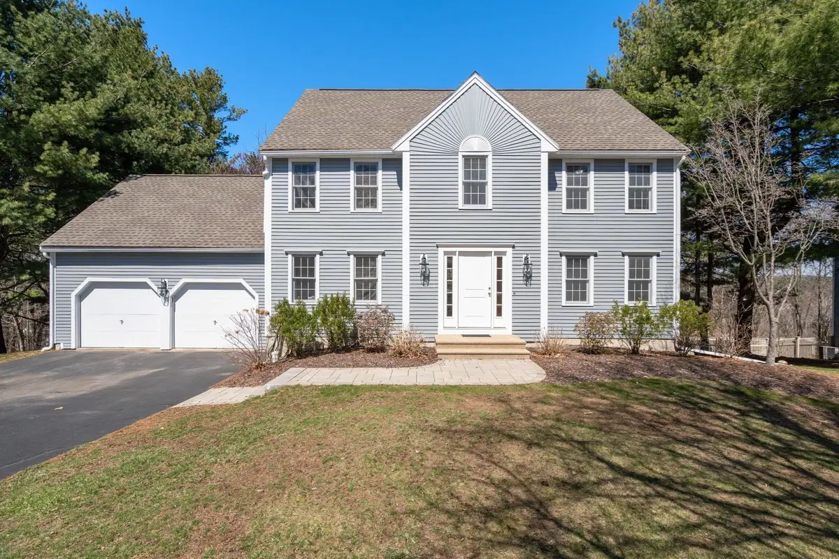 11 Liberty Dr, Northborough, MA 01532 - #1