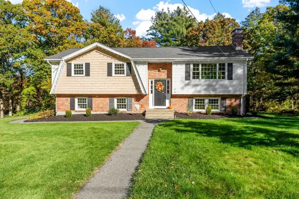 10 Jefferson Rd, Westford, MA 01886