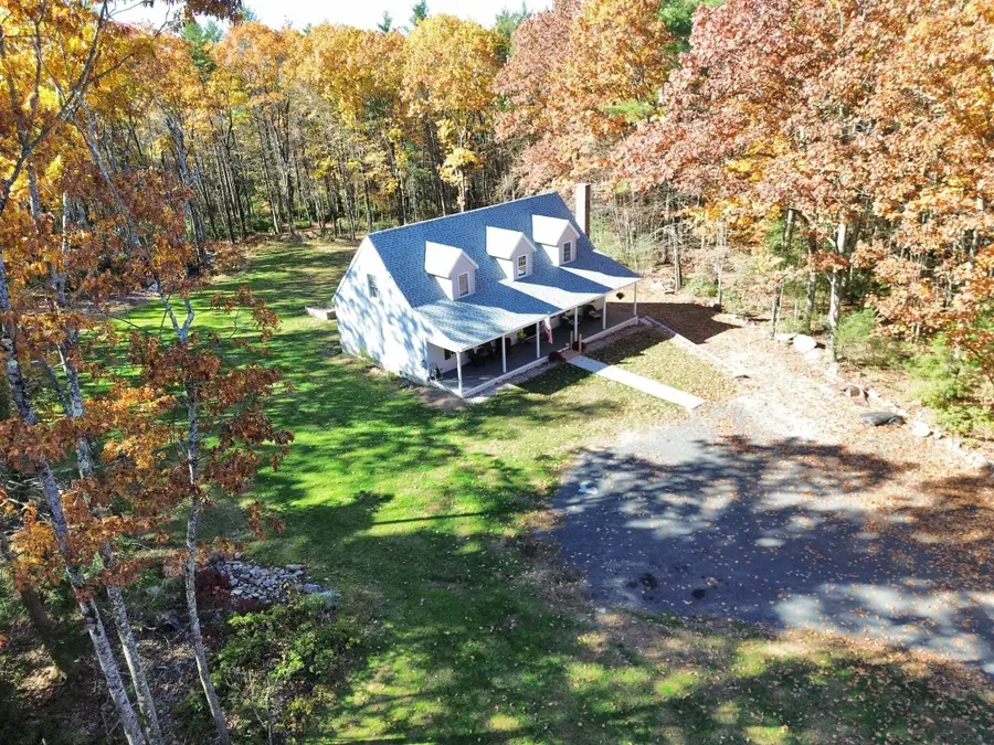 125 Chestnut Hill Loop, Montague, MA 01351 - #2