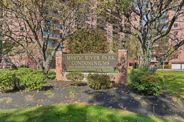 3920 Mystic Valley Pkwy #521, Medford, MA 02155