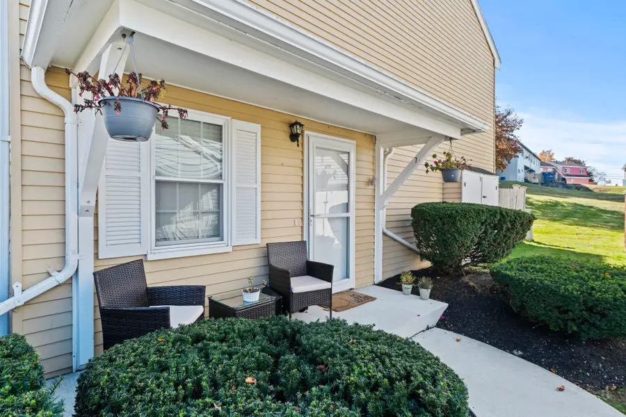 7 Pamela Ln #7, Amesbury, MA 01913 - #2
