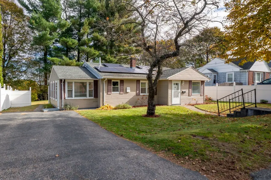 143 Uncatena Ave, Worcester, MA 01606 - #2