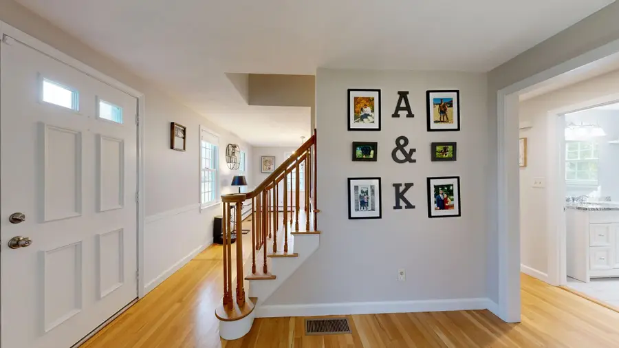 45 Keith Place, Bridgewater, MA 02324 - #3