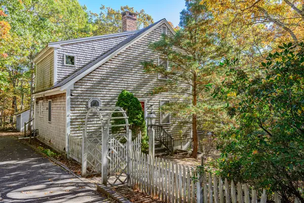 26 Anne Way, Brewster, MA 02631