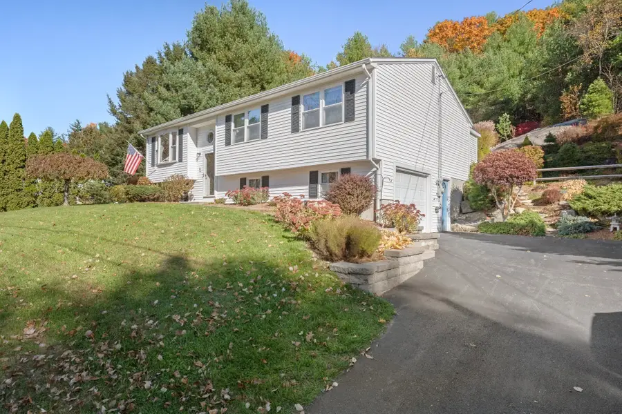 16 Howarth Rd, Oxford, MA 01540 - #2