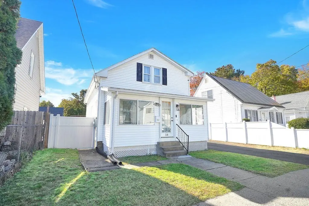 38 Merrimac Ave, Springfield, MA 01104 - #1