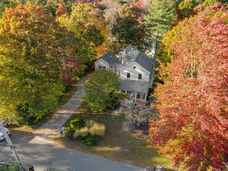 43 Lewis St, Marion, MA 02738 - #2