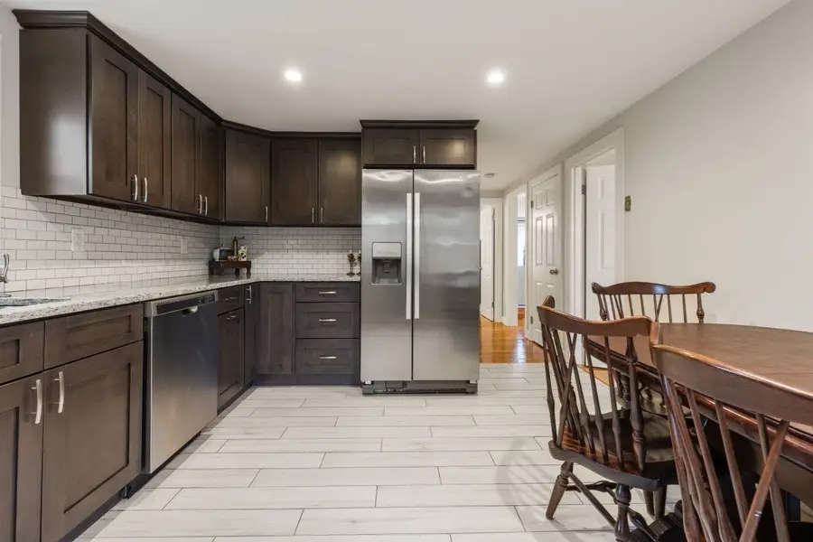 4 First St, Norwood, MA 02062 - #2