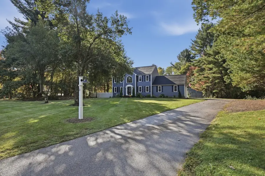 3 King Philip Path, Mendon, MA 01756 - #3