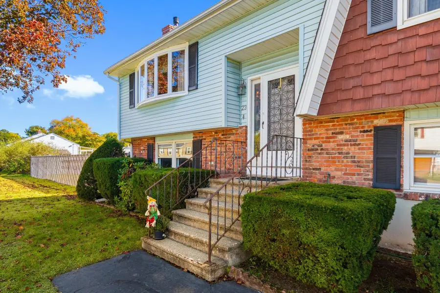 23 Quimby Ave, Woburn, MA 01801 - #2