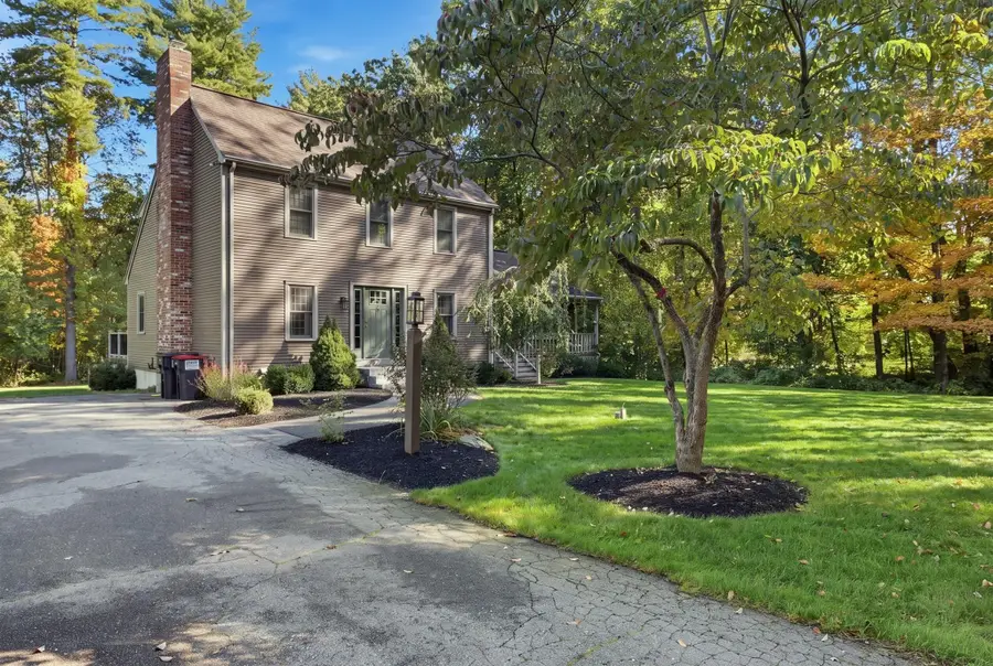 268 Forest St, Raynham, MA 02767 - #2
