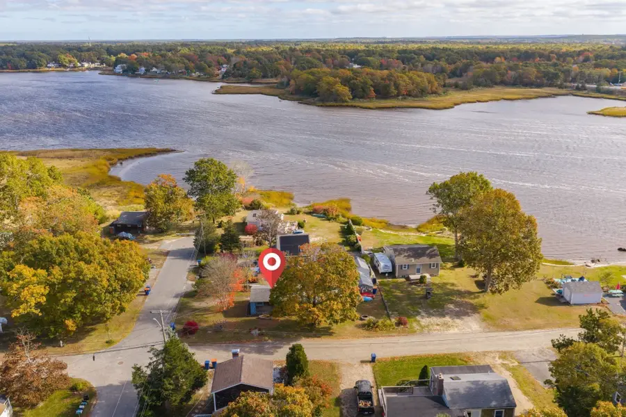 11 Winter St, West Wareham, MA 02576 - #3