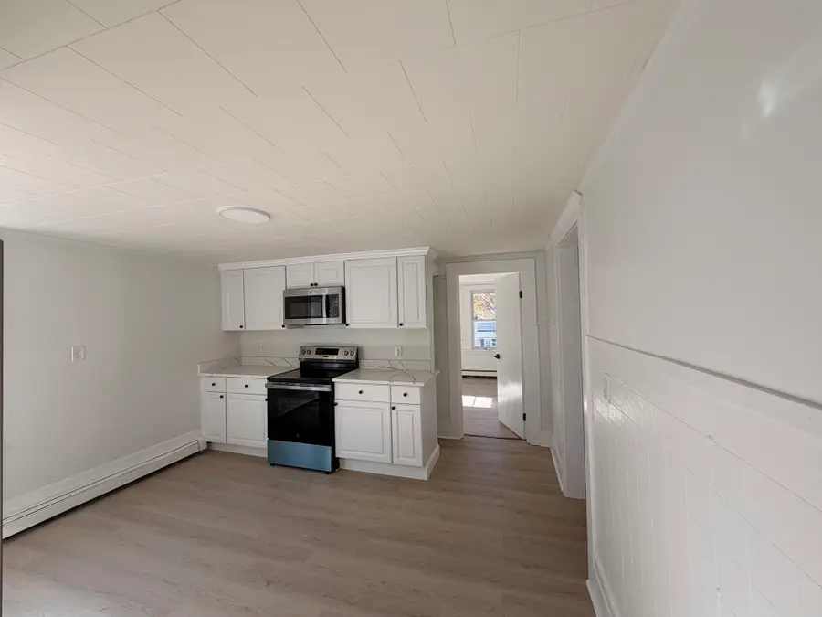 256 Plymouth St, Fitchburg, MA 01420 - #3