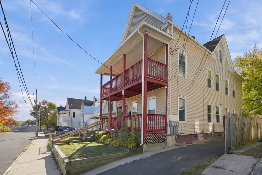 20-22 Gates St, Holyoke, MA 01040 - #2