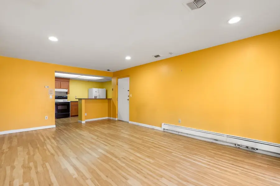 30 Pleasant Dr #9, Stoughton, MA 02072 - #2