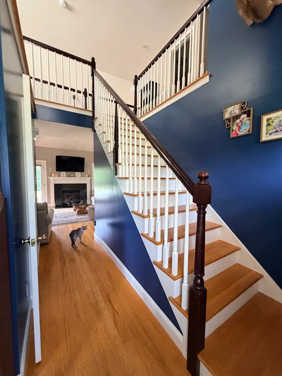 8 Nicholson Hill Road, Southwick, MA 01077 - #3