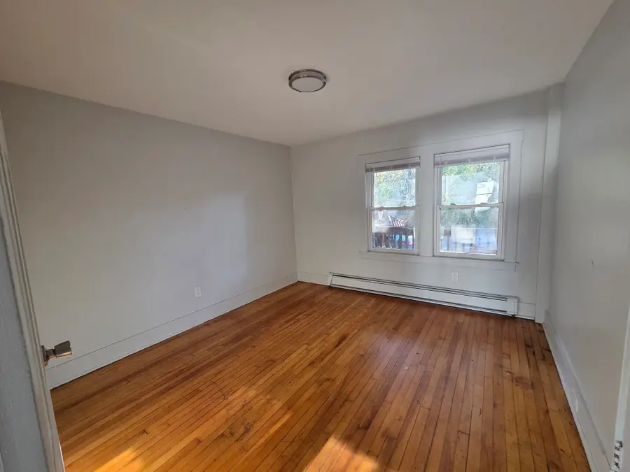 2-8 Maple Ter, Three Rivers, MA 01080 - #3