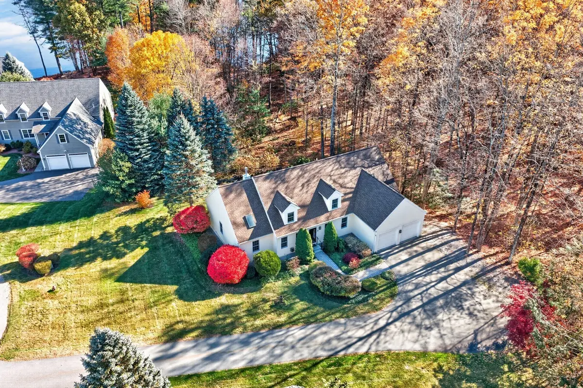 4 Iris Ct #4, Lunenburg, MA 01462 - #1