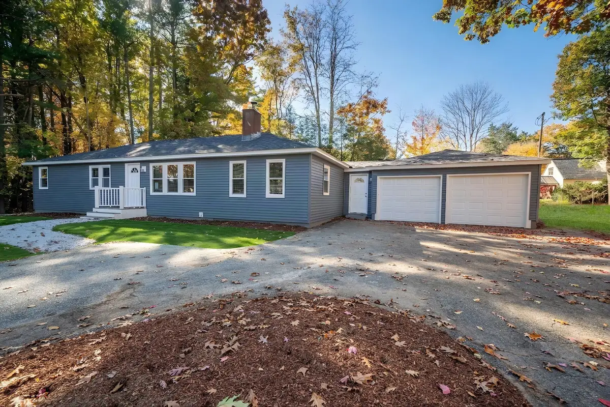 24 Hemlock Dr, Fitchburg, MA 01420 - #1