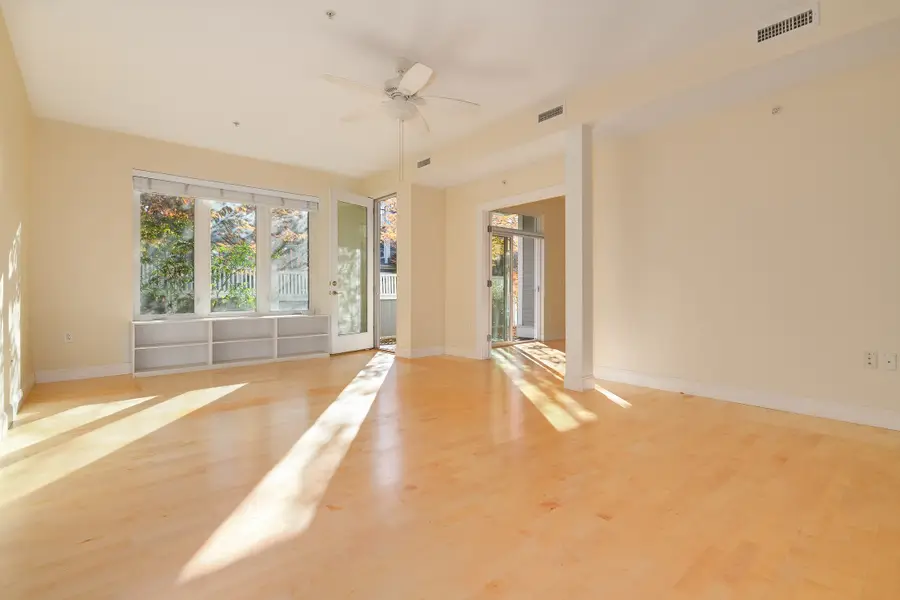 113 Richdale Ave #12, Cambridge, MA 02140 - #2