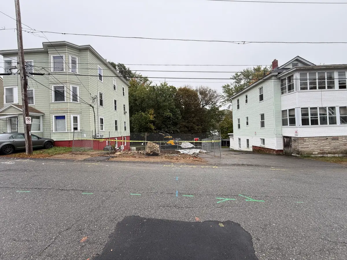 61 Ash Street, Gardner, MA 01440 - #1