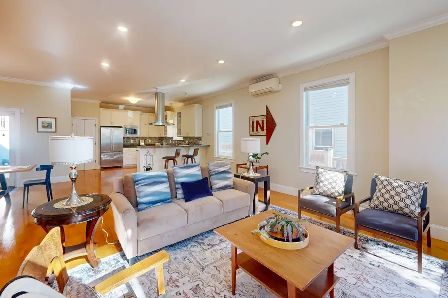 9 Appleton St #9, Somerville, MA 02144 - #3