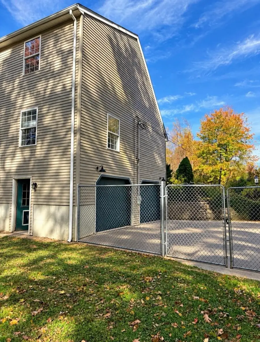 172 Walnut Street, Douglas, MA 01516 - #3