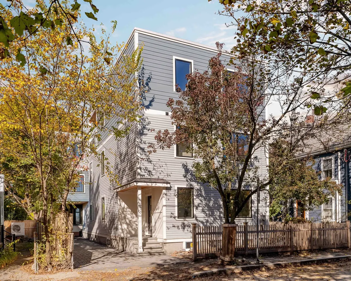 19 Acorn Street #19, Cambridge, MA 02139 - #1