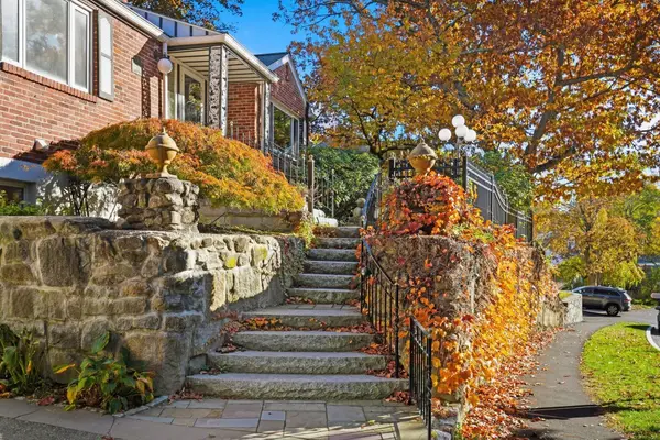 81 Ridge Street, Arlington, MA 02474