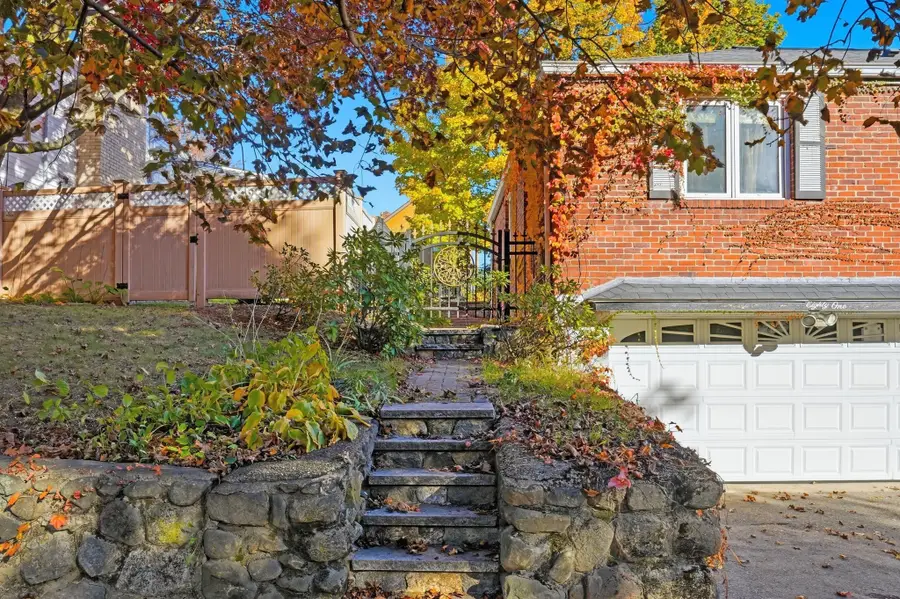 81 Ridge Street, Arlington, MA 02474 - #3